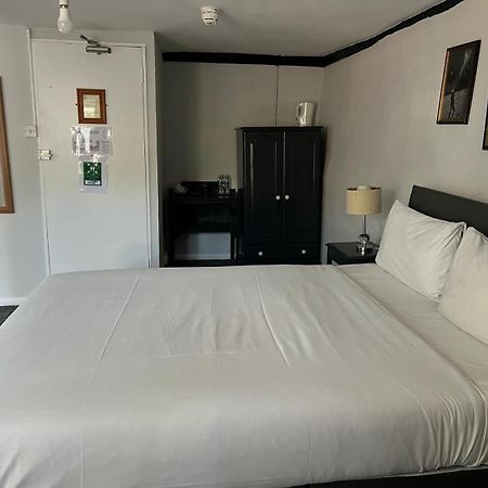 George & Dragon Hotel Хай Уикъмб Екстериор снимка