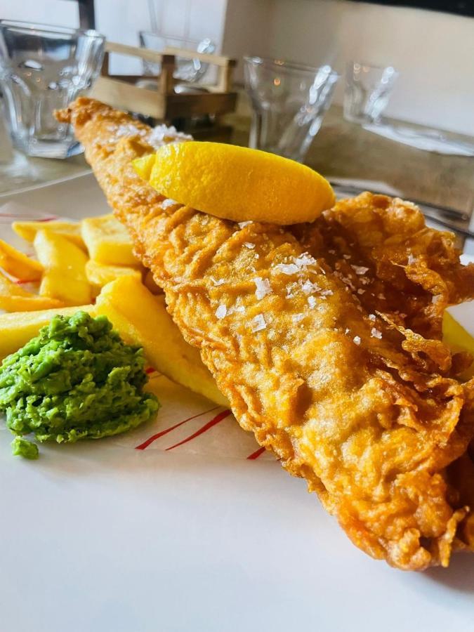 George & Dragon Hotel Хай Уикъмб Екстериор снимка
