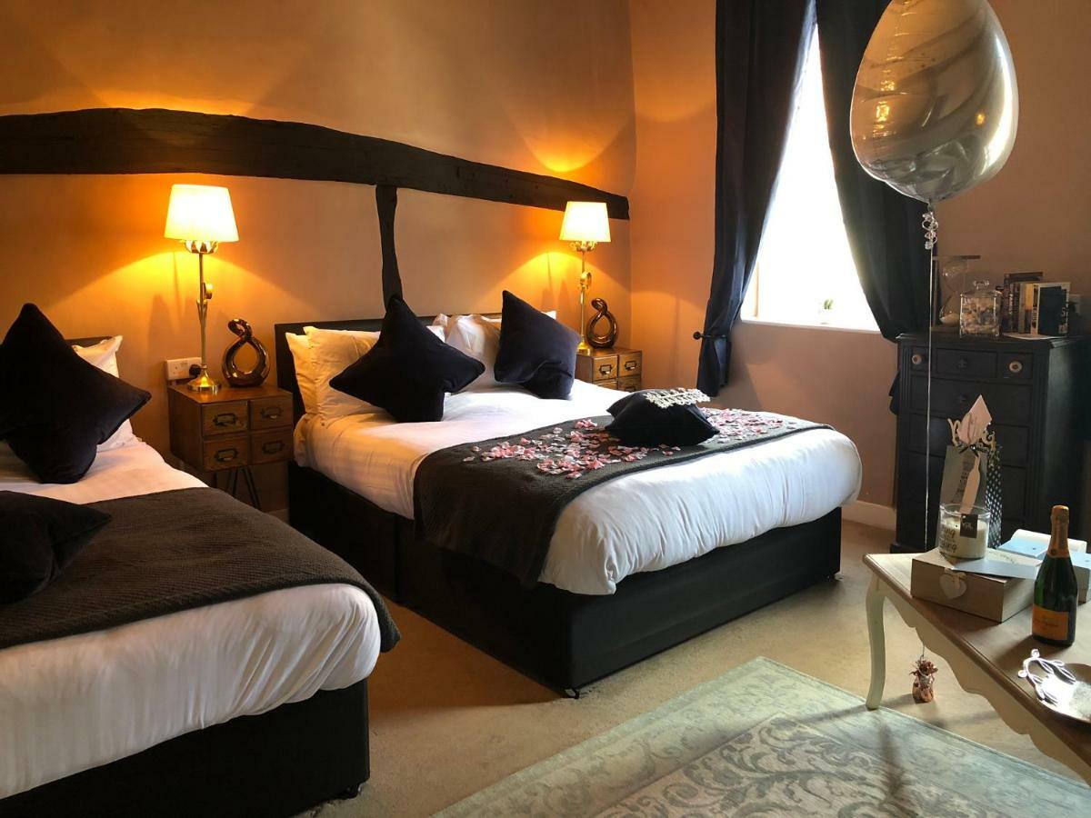 George & Dragon Hotel Хай Уикъмб Екстериор снимка